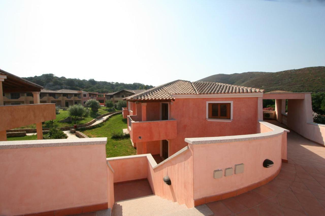 Le Corti Di Marinella Aparthotel Marinella  Exterior foto