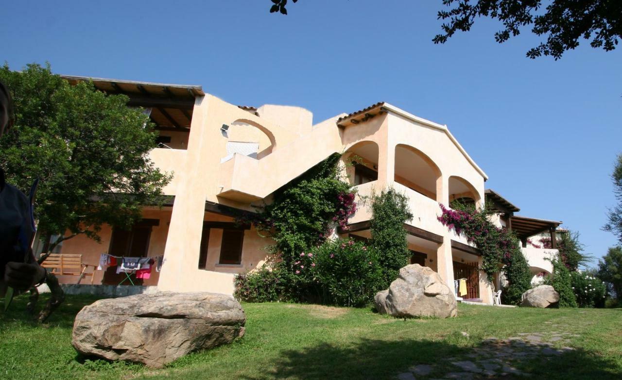 Le Corti Di Marinella Aparthotel Marinella  Exterior foto